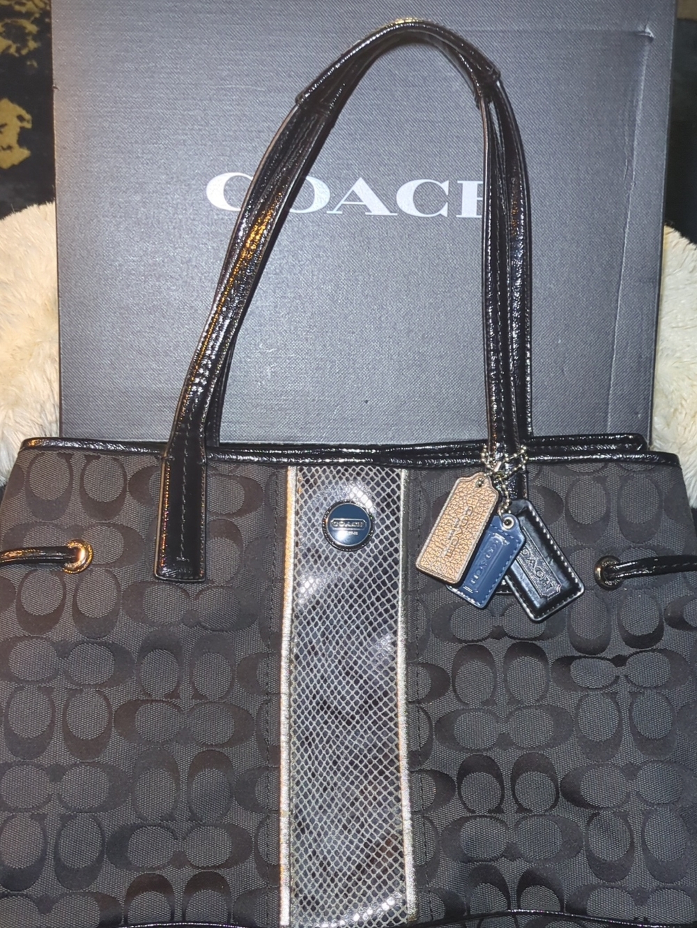 Coach Python Signature Striped Tote w/ Metallic Trim W/ 3 Hangtags ONLY $110 - Picture 7 of 8